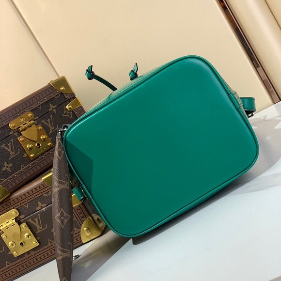 Louis Vuitton Teal and Brown Shoulder Bag - Picture 4 of 4